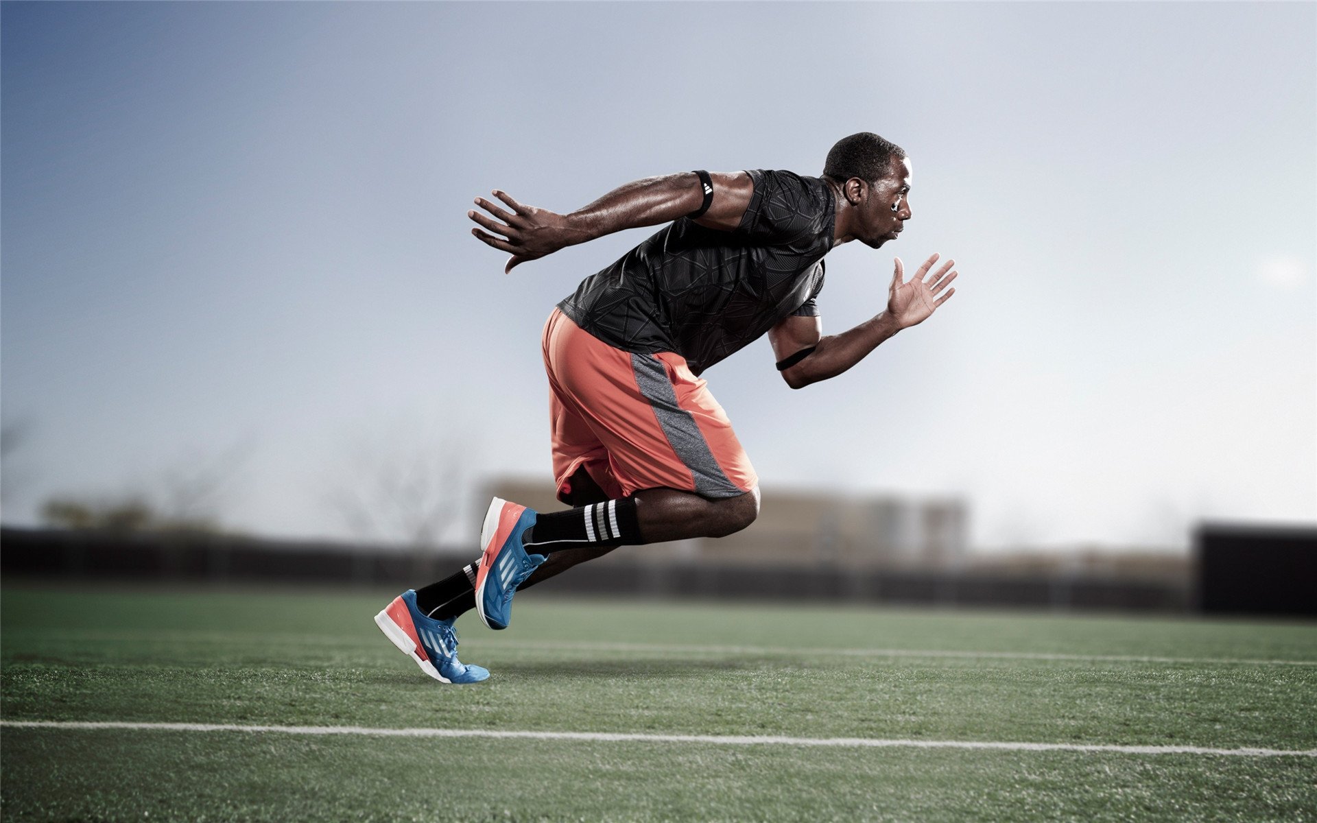 数据图显示：蝶泳越接近对称越快，蝶泳速度慢问题出在哪里